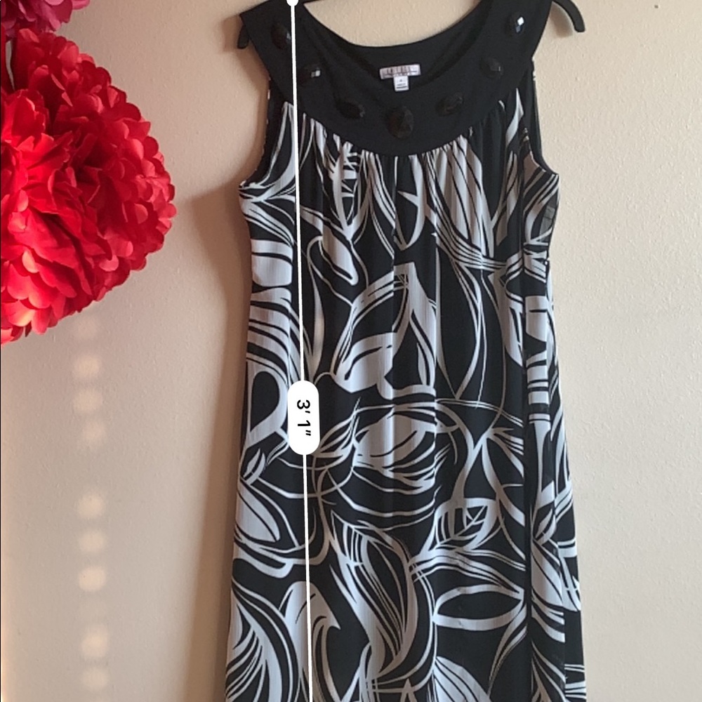 EnFocus Studio Dress - Picture 6 of 6